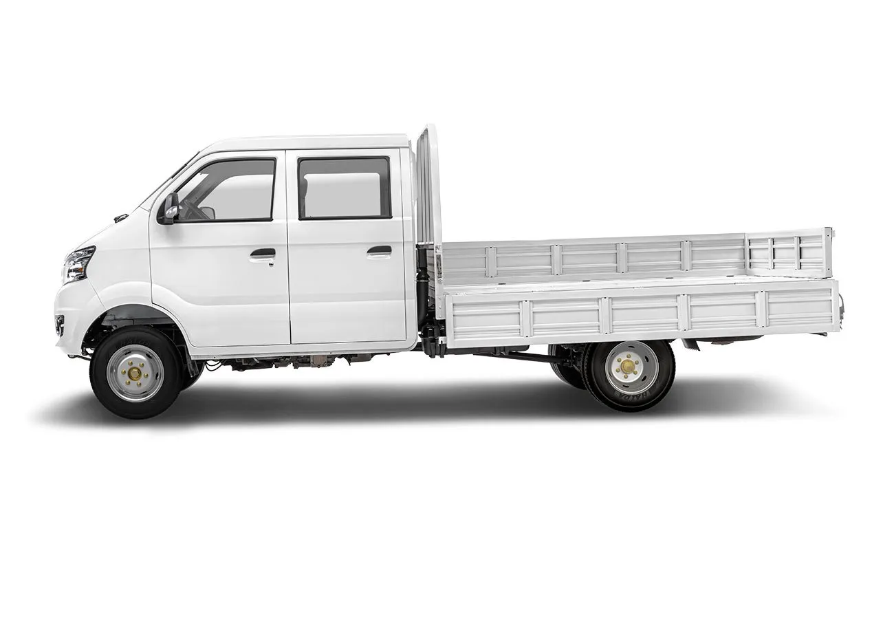 GRAN MAMUT 1.6 Cabina Doble - Imagen Exterior